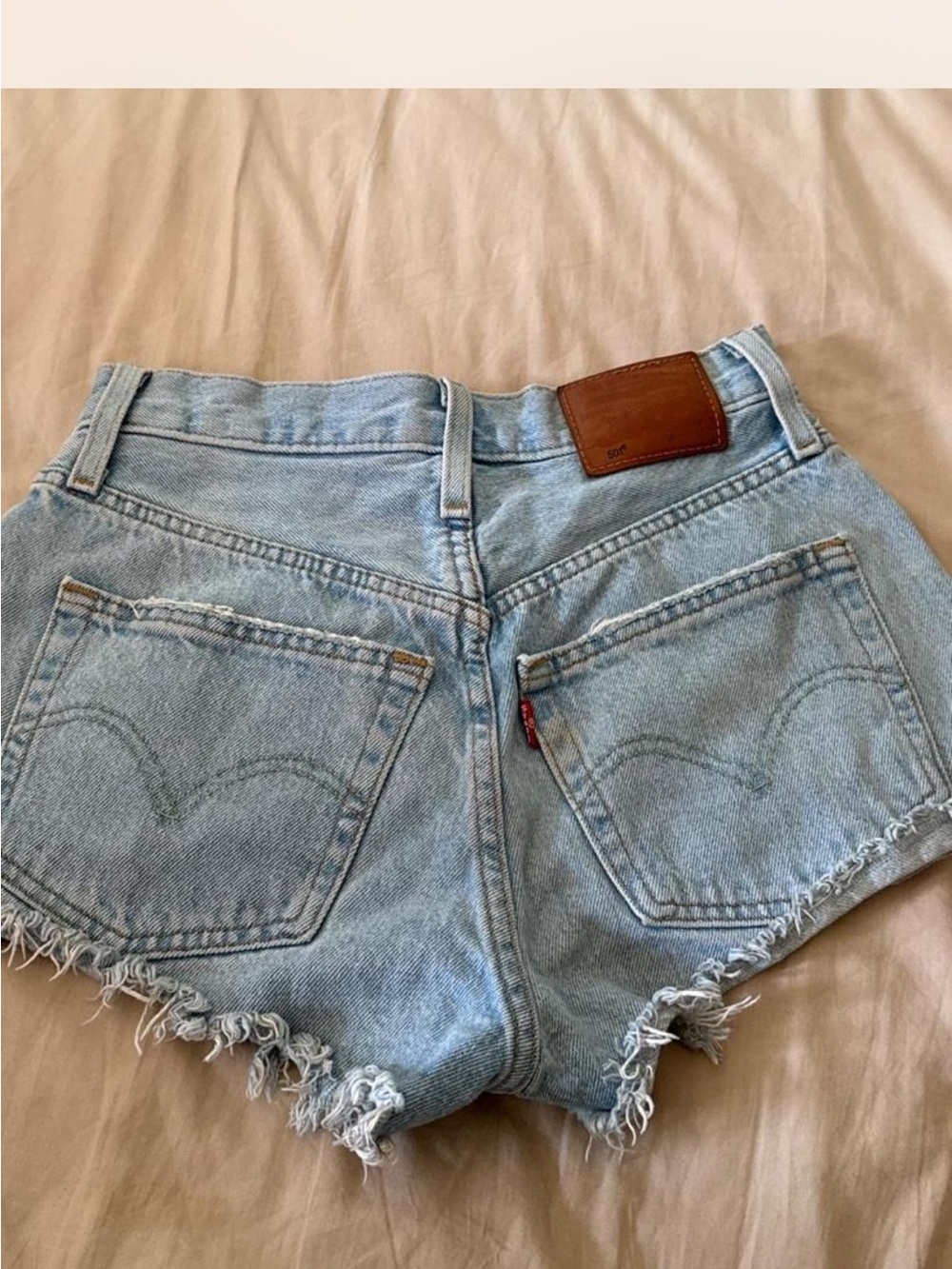 Light Wash Frayed Hem Denim Shorts